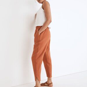 Madewell Lightspun Pull-On High-Rise Tapered Pants